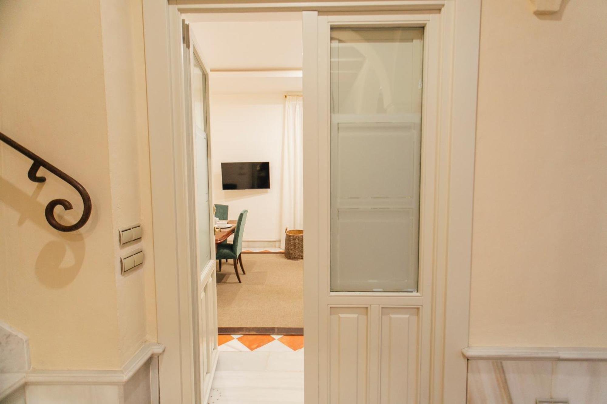 セビリア Casa Patio Del Siglo XIXアパートホテル 部屋 写真
